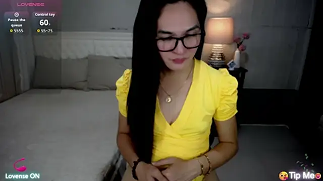 AsianSweetHeartxX's Webcam Show