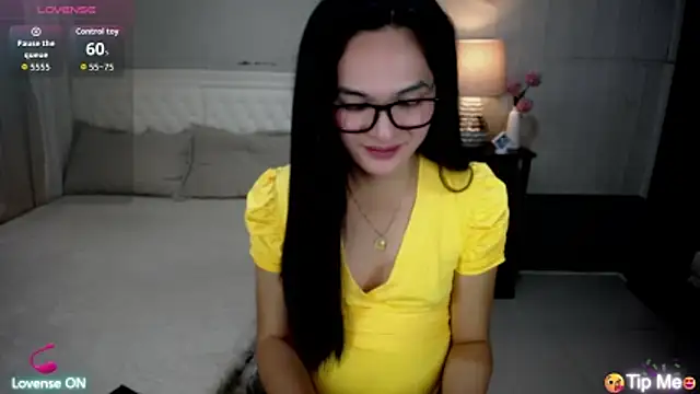 AsianSweetHeartxX's Webcam Show