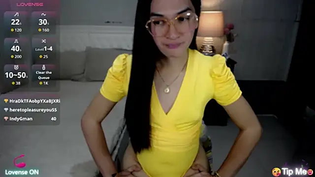 Show modela AsianSweetHeartxX na web-kameri