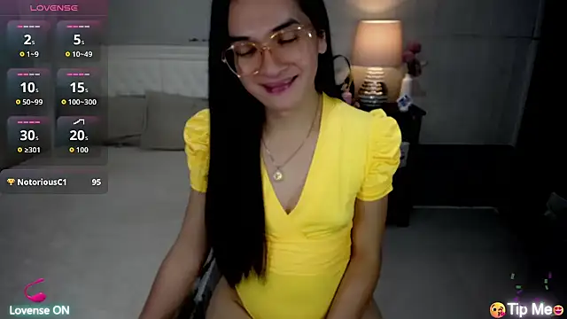 AsianSweetHeartxX Show in webcam