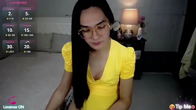 AsianSweetHeartxX: вебкам-шоу