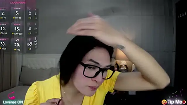 AsianSweetHeartxX Show in webcam