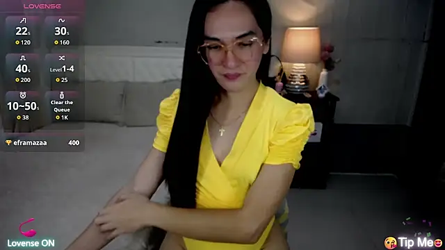 AsianSweetHeartxX webcam show