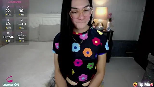 AsianSweetHeartxX webcam show
