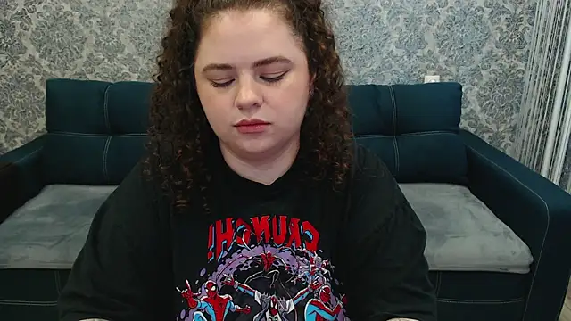 LunaRoub's Live XXX Chat