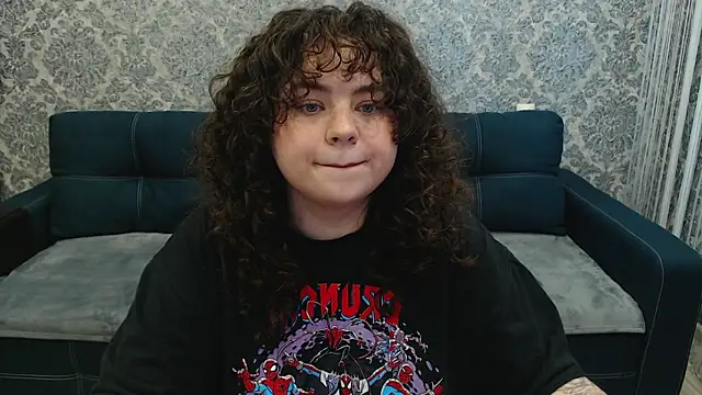 LunaRoub's Live XXX Chat