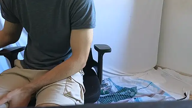 הופעת וובקאם של HawkedScald