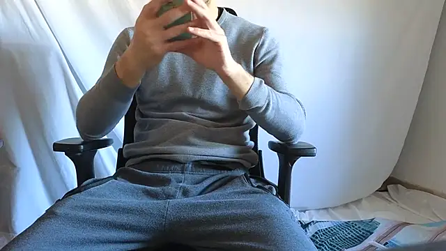 HawkedScald Webcam show