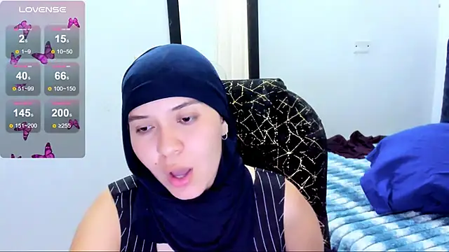 MatchedEyebrow – Naživo XXX chat