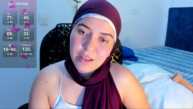 MatchedEyebrow Live XXX-chat