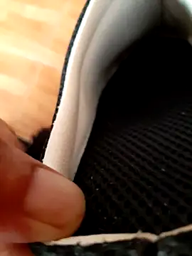 feet_toes Show in webcam