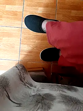 Show modela feet_toes na web-kameri
