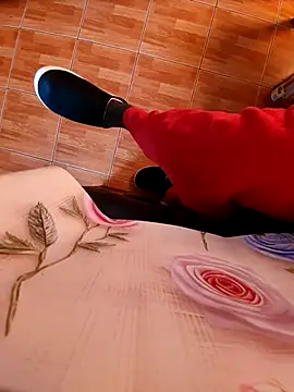 הופעת וובקאם של feet_toes