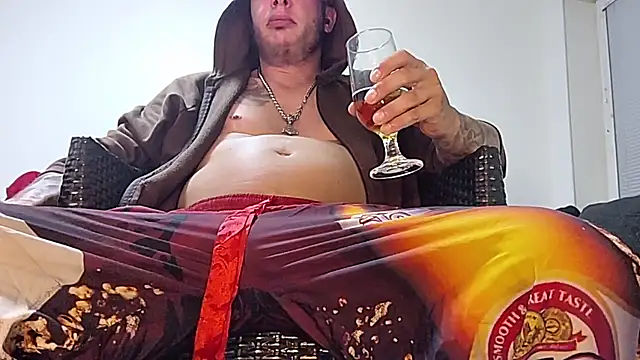 Tyyson03 Show in webcam