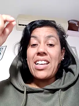 Molly_newman6 live-chat rom