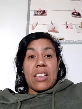 Molly_newman6 Live chatroom