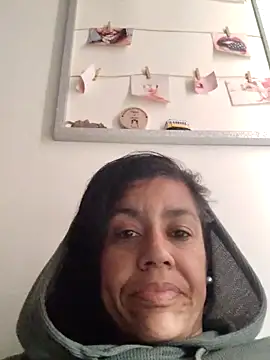 Molly_newman6 – live chatrum