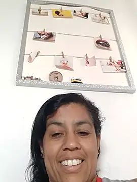 Molly_newman6 élő XXX-chatje