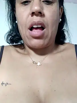 Molly_newman6 Show in webcam