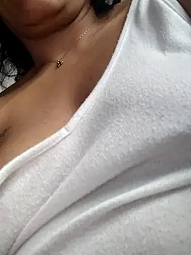 צ'אט XXX בשידור חי של Molly_newman6