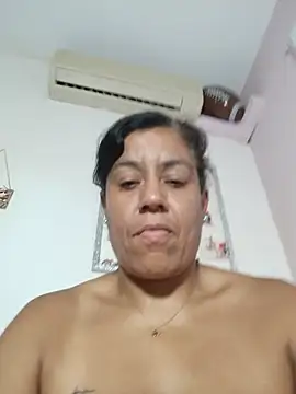 XXX chat uživo modela Molly_newman6