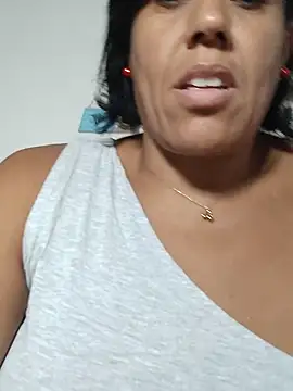 Chat XXX en directo de Molly_newman6