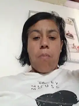 Molly_newman6 élő XXX-chatje