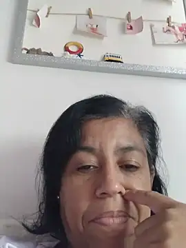 Chat XXX en directo de Molly_newman6