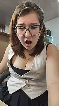 HunnyyLove's Live XXX Chat