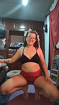 HunnyyLove webkamerás műsora