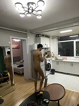 הופעת וובקאם של CNYASTUR