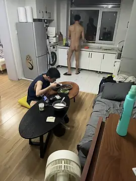 CNYASTUR Show in webcam