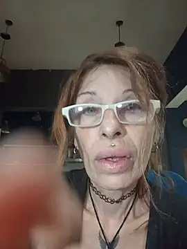 FrozenWaffle Show in webcam