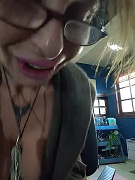 FrozenWaffle's Webcam Show
