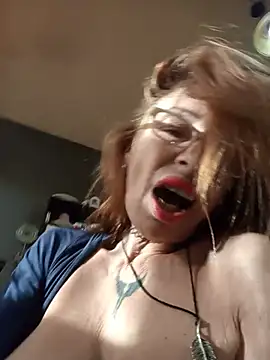צ'אט XXX בשידור חי של FrozenWaffle