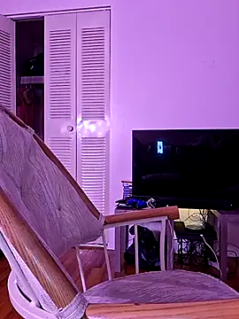 TooGoodConway23 чат на живо