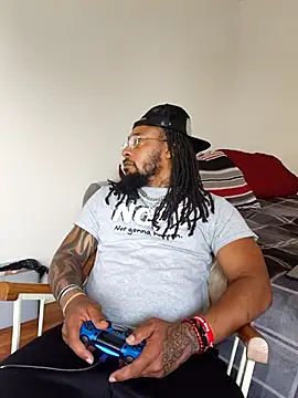 TooGoodConway23 Show in webcam