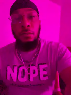 TooGoodConway23 Show in webcam