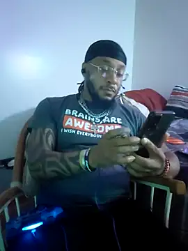TooGoodConway23 Show in webcam