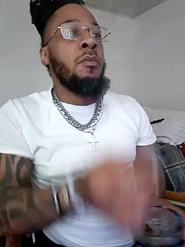 Show Webcam de TooGoodConway23