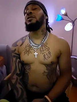 TooGoodConway23 Show in webcam