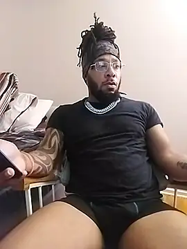 הופעת וובקאם של TooGoodConway23
