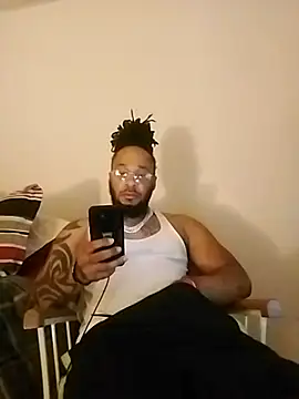 הופעת וובקאם של TooGoodConway23