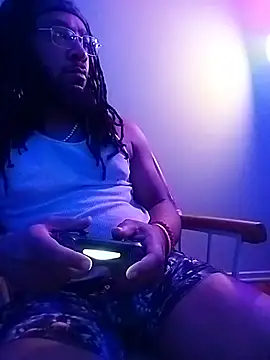 הופעת וובקאם של TooGoodConway23