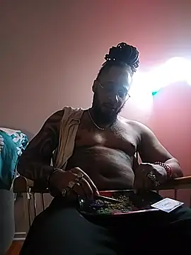 הופעת וובקאם של TooGoodConway23