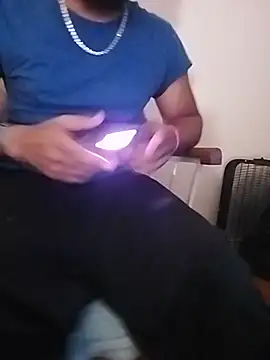 Show Webcam de TooGoodConway23