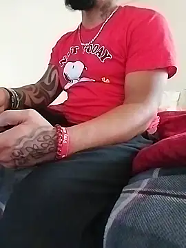 הופעת וובקאם של TooGoodConway23