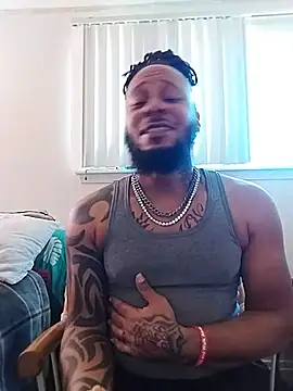 הופעת וובקאם של TooGoodConway23