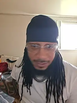 הופעת וובקאם של TooGoodConway23