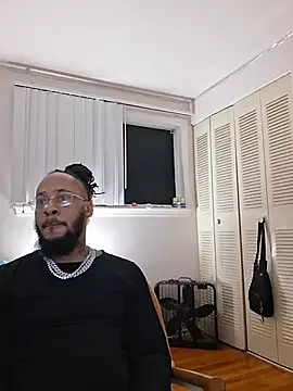 TooGoodConway23 Show in webcam